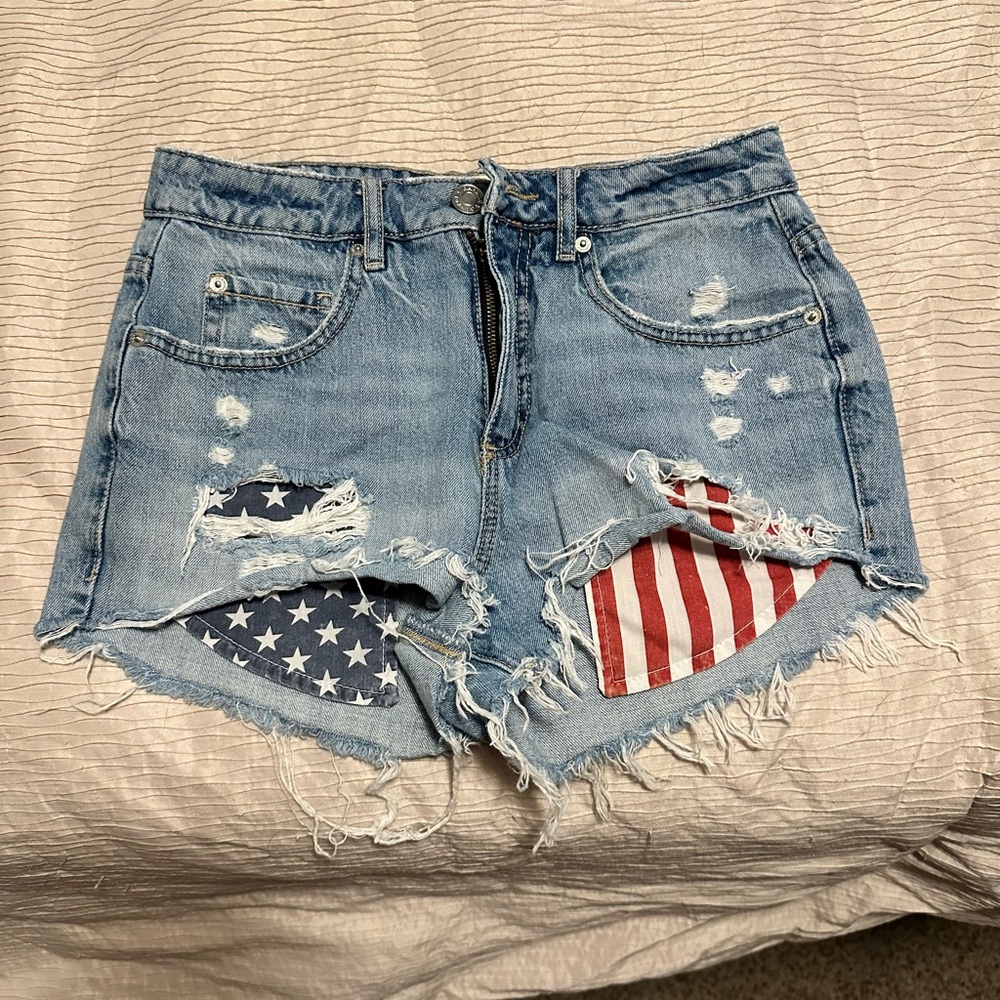 Garage shorts